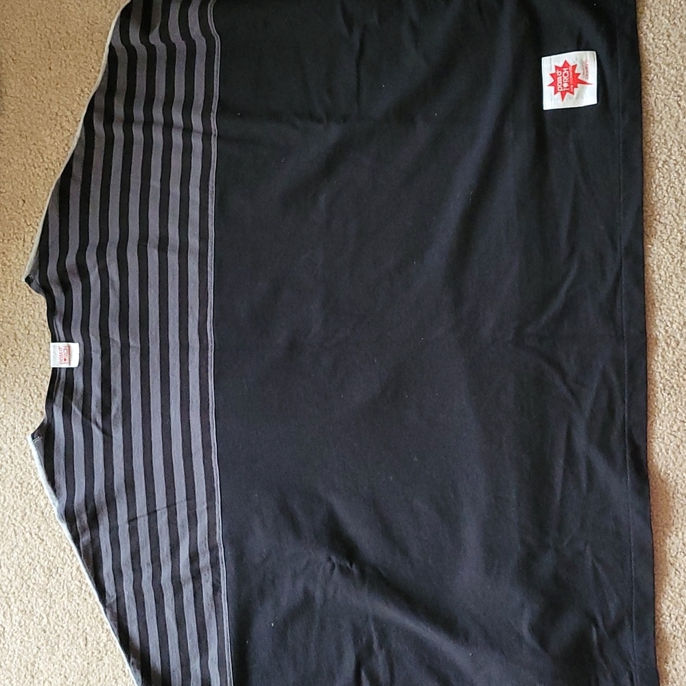 2 special Tops - Picture 6 of 6